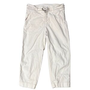Anthropologie Women's Capri Pant Cream‎ Size 30